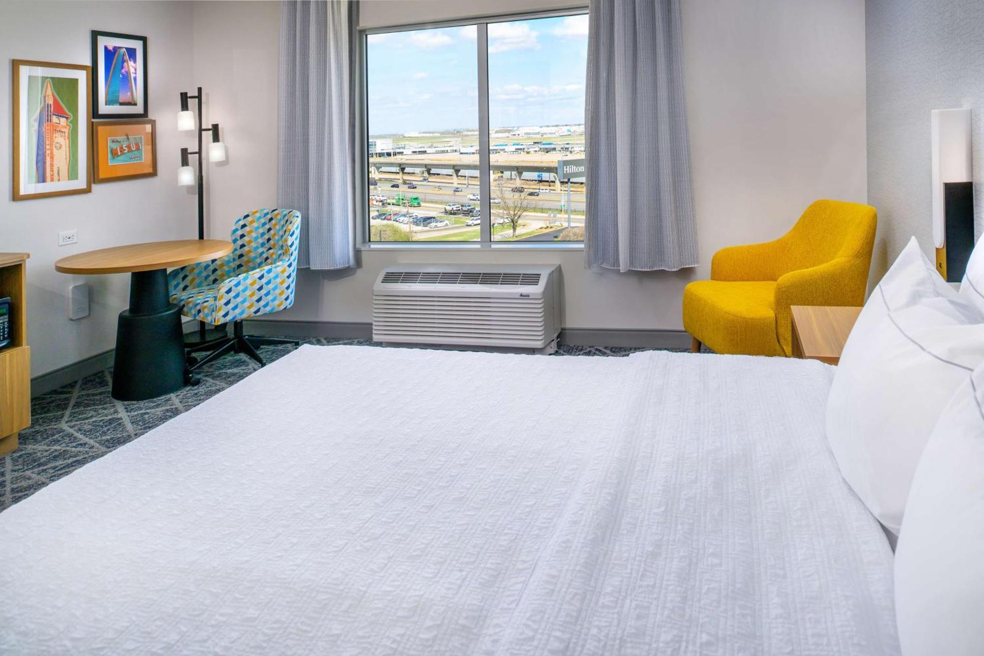 Woodson Terrace Hampton Inn By Hilton St Louis Airport מראה חיצוני תמונה