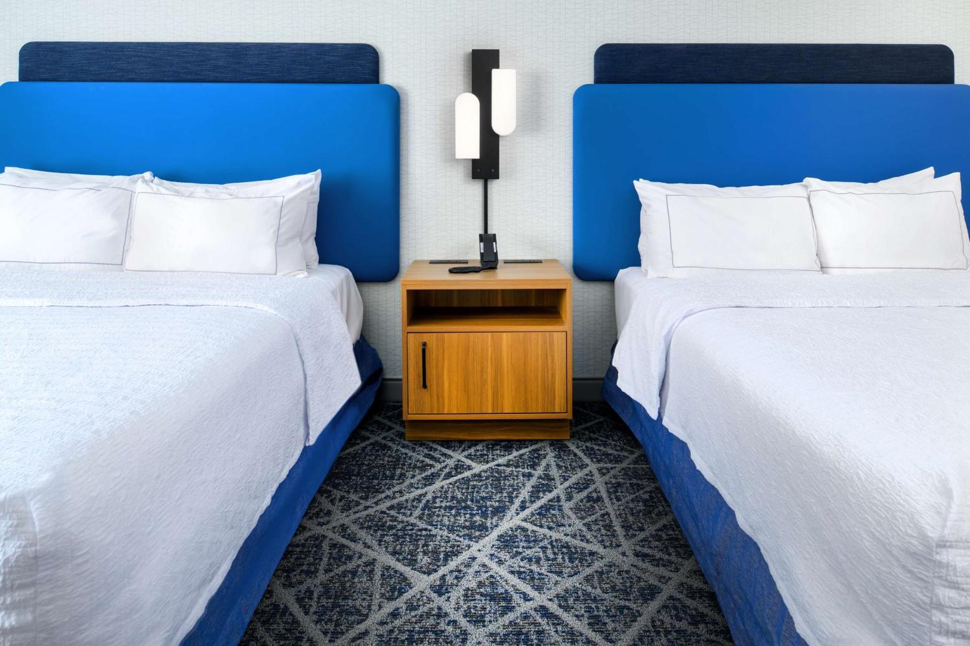 Woodson Terrace Hampton Inn By Hilton St Louis Airport מראה חיצוני תמונה